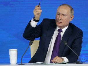 Putin met children’s rights official while his forces bombed maternity hospital