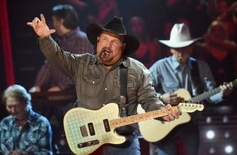 Here’s what you can and can’t bring to Garth Brooks