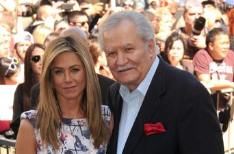 Jennifer Aniston announces death of her dad John
