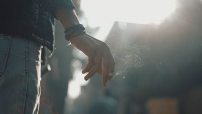 ‘Do I tell his parents?’- Mum asks for advice after catching her 12-year-old and his friend smoking