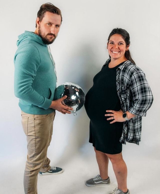 Mum with double uterus expecting 2 babies in '1 in a million' pregnancy