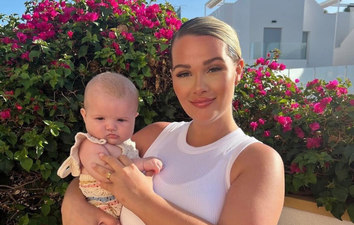 Shaughna Phillips slams mum-shamers after driving with baby in front seat