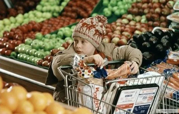 Home Alone fans shocked at what Kevin’s food shop would cost today
