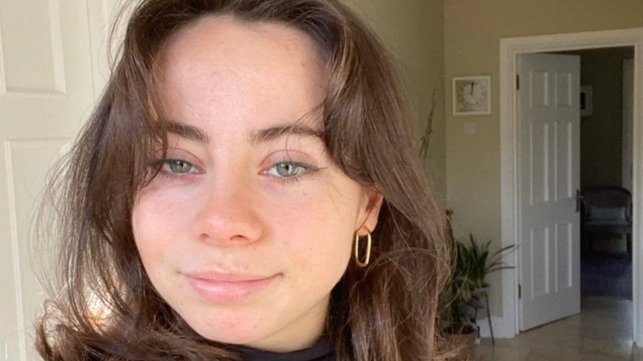 Tributes paid to Irish woman, 21, who died while rock climbing in Spain